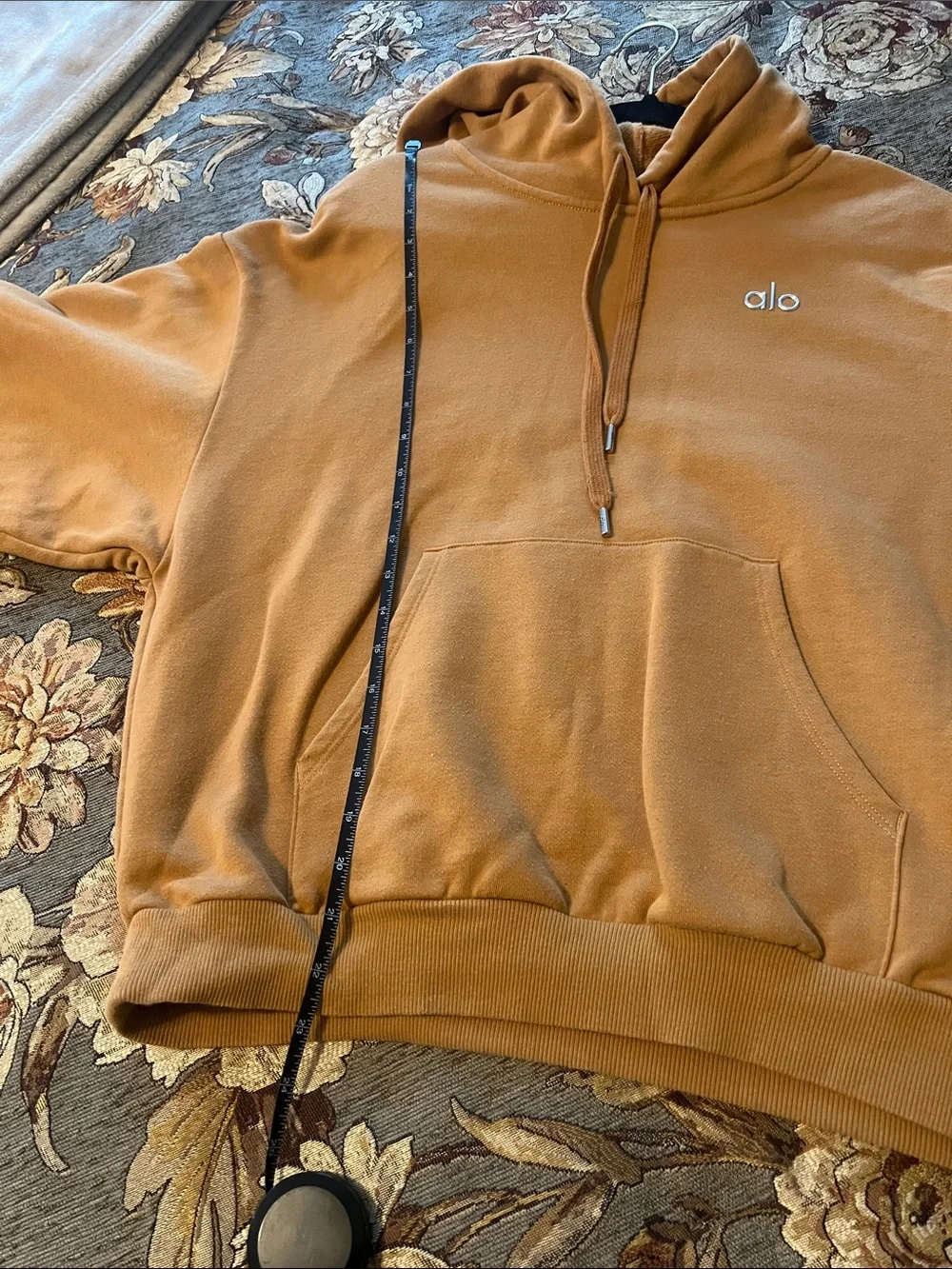 ALO Yoga cozy pullover